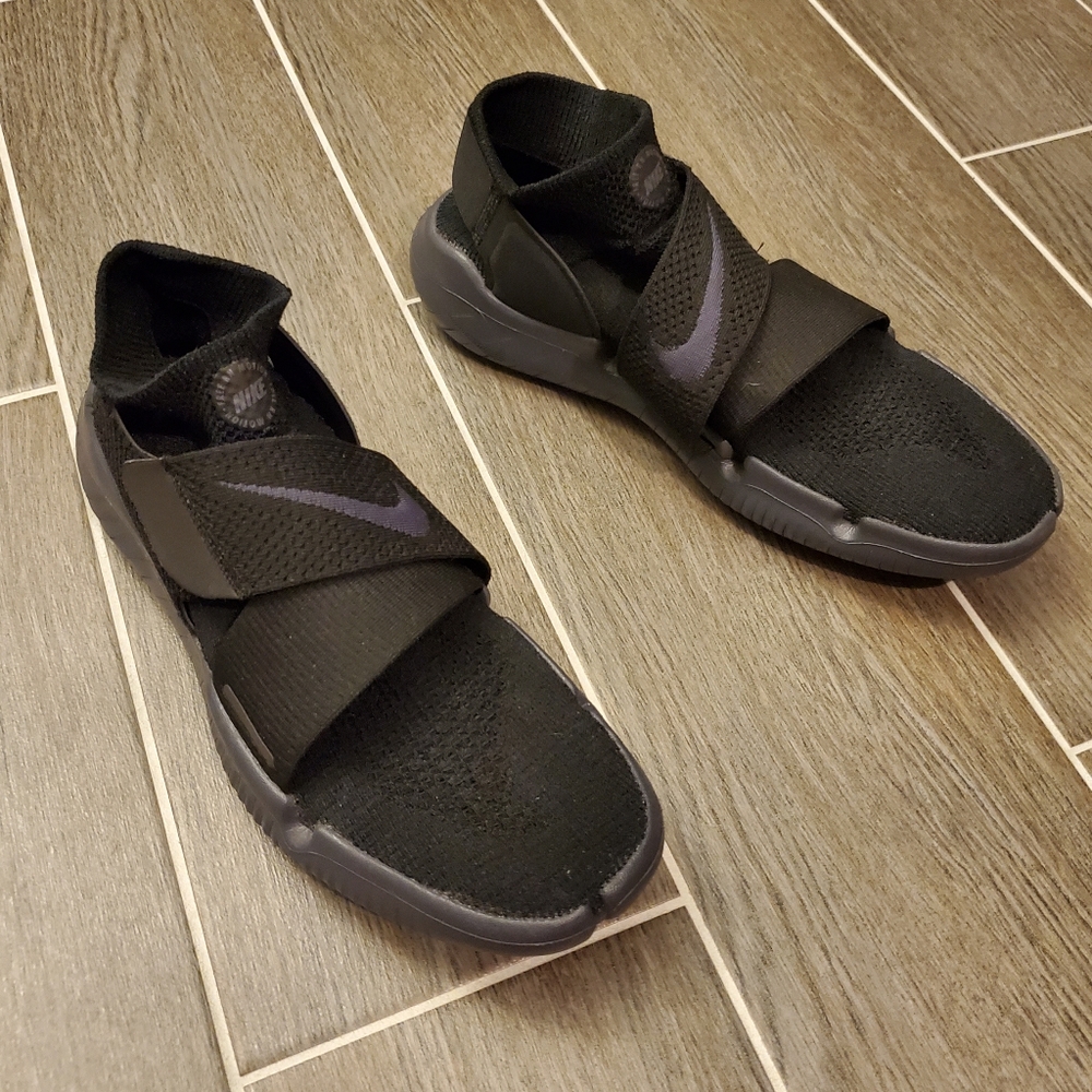 Nike Free Rn Motion Shoes